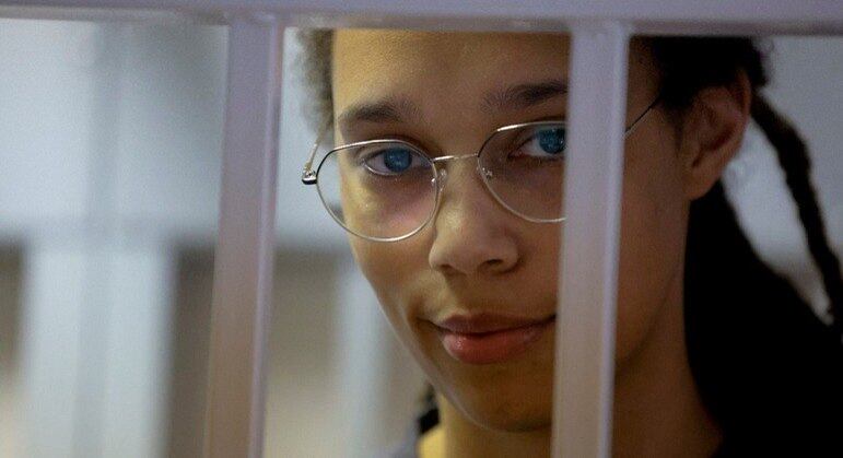 A jogador de basquete americana Brittney Griner em cela em Moscou