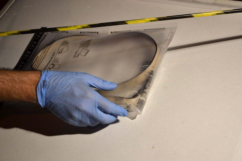 O taxista foi estrangulado com um cinto dentro do táxi