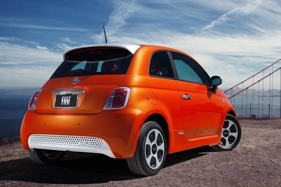 Chamado de 500E, ele é vendido somente em algumas regiões do EUA, como a California

Saiba tudo sobre carros! Acesse R7.com/carros
