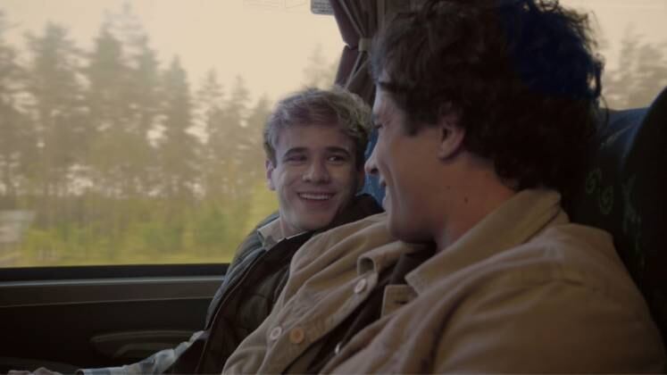 Luan Argollo também fez questão de ressaltar a amizade com o colega de cena dentro e fora do set de gravações. “Eu tive muita sorte de tê-lo como parceiro. O Plínio e o Arthur são melhores amigos, confidentes e muito parceiros. O Plínio tem o Arthur como um irmão.”
