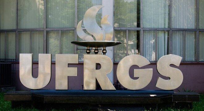 Professores, servidores e bolsistas da UFRGS foram indiciados por estelionato