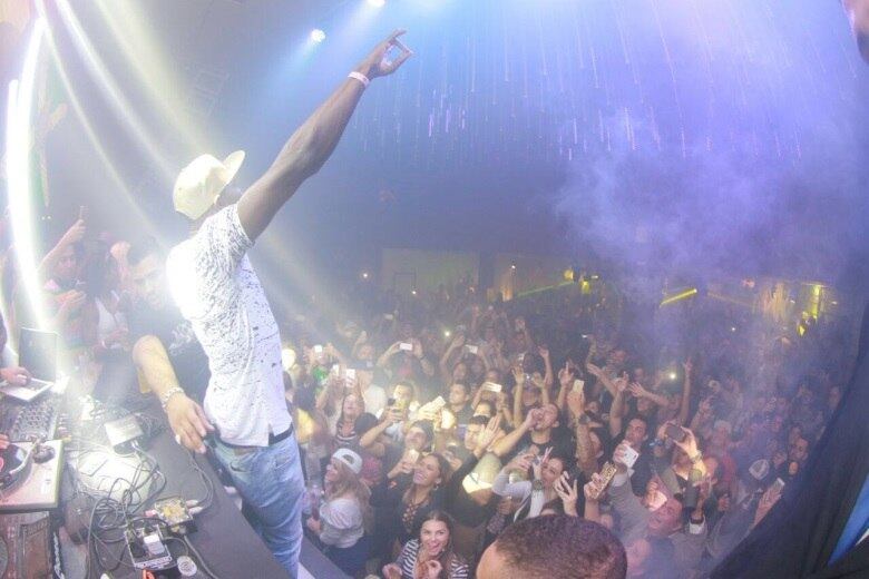 O jamaicano levantou a galera