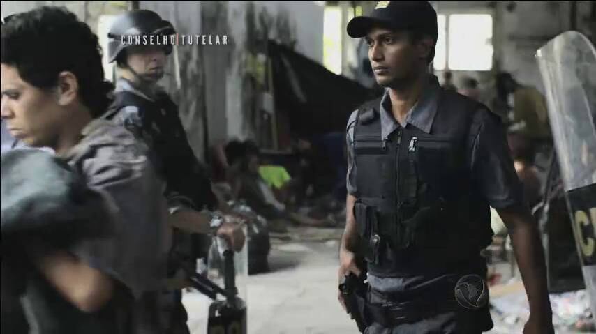 No trabalho, as coisas também
não andam bem para os dois conselheiros

+ Assista aos melhores momentos do penúltimo capítulo de Conselho Tutelar

+ Não perca o último capítulo de Conselho Tutelar. Veja o que vai rolar!

+ Veja imagens chocantes das cenas de violência infantil exibidas em Conselho Tutelar
