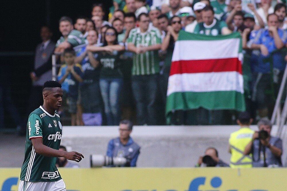 Yerry Mina deve ficar de fora de partida contra a Chapecoense