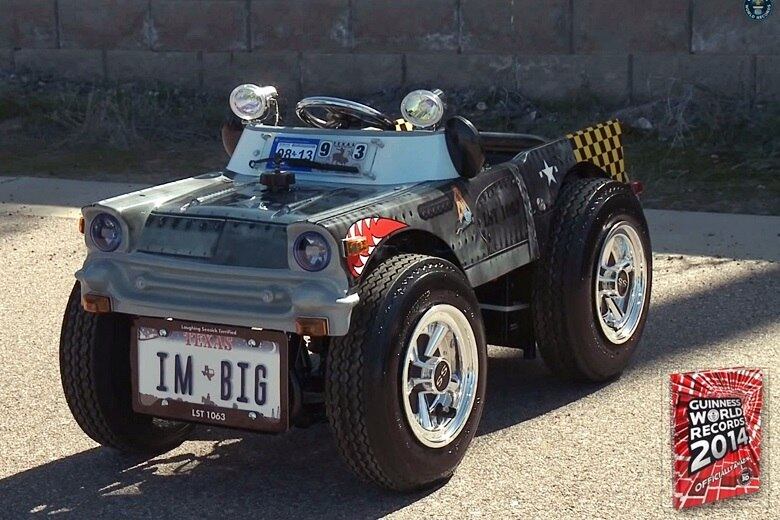 O carrinho acabou licenciado e recebeu a antagônica placa I'm Big, que significa "Sou grande"

Saiba tudo sobre carros! Acesse www.r7.com/carros