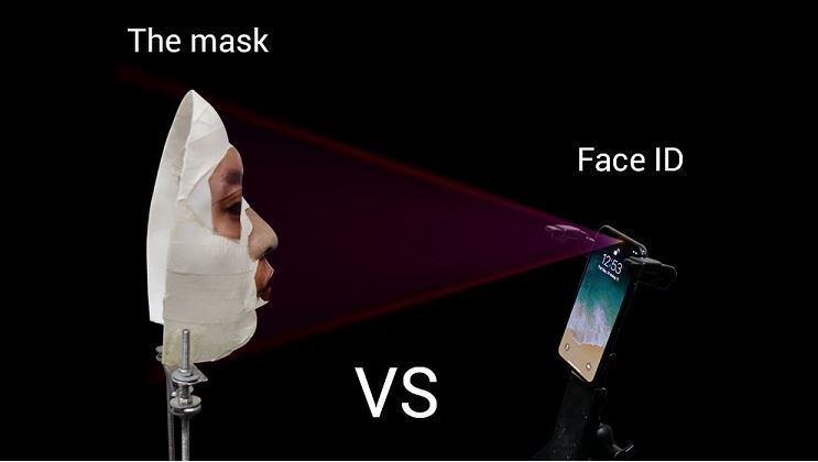 Segurança não é 100%
Por falar em Face ID, recentemente, uma companhia de segurança afirmou que é possível desbloquear o celular utilizando uma máscara. Além disso, há situações em que o celular não conseguiu diferenciar irmãos gêmeos ou mesmo familiares com rostos parecidos. De acordo com algumas empresas de segurança, a tecnologia não está madura o suficiente