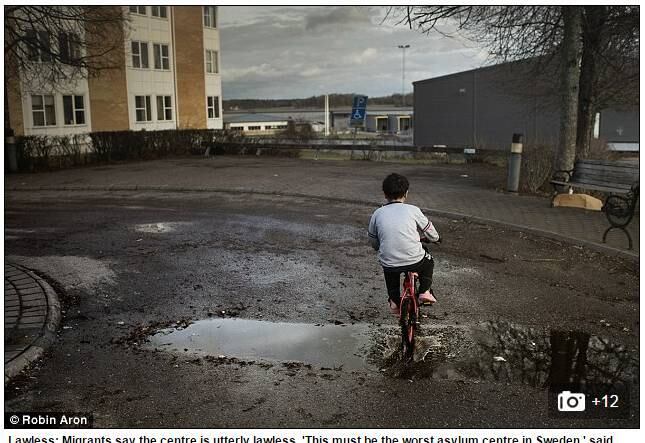 Segundo o Conselho de Migração da Suécia, o abuso contra
as crianças acontece porque o abrigo está superlotado e, por isso, criminosos
podem facilmente agir no local 
