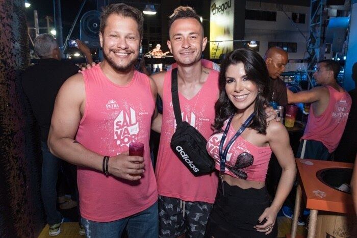 Fred, do canal Desimpedidos do Yout, curtiu o evento com alguns amigos