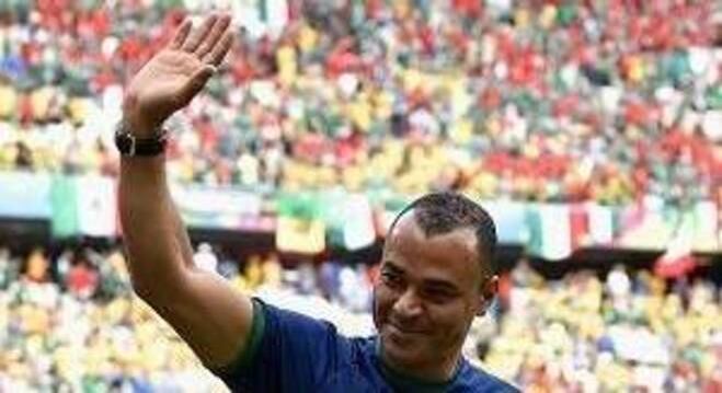 Cafu considera a seleção brasileira menos dependente de Neymar