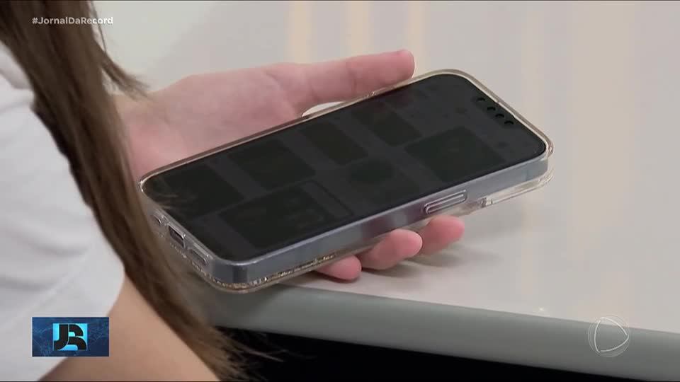 Grupo de mães lança campanha que propõe proibição do uso de celular por menores de 14 anos