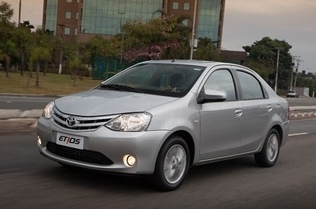 Segundo a Toyota, grade frontal do Etios "lembra um sorriso"
