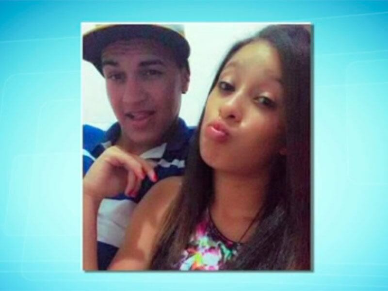 Um casal que estava desaparecido há quatro dias foi encontrado morto, na terça-feira (28), no município de Itabuna, na região sul da Bahia. Os corpos de Isabela Régis Lima, de 18 anos, e Edson de Jesus, de 19, foram encontrados enterrados no quintal da casa onde o jovem morava. Wilson Meira de Oliveira, de 41 anos, tio de Edson confessou o crime e disse disse que matou os jovens porque não queria que os namorados dormissem juntos na casa dele