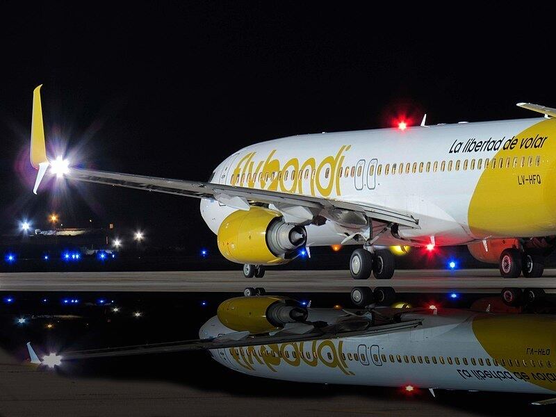 Flybondi: autorização parcial para pagamentos ao exterior