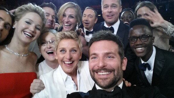 A famosa selfie feita pela apresentadora Ellen Degeneres no Oscar de 2014