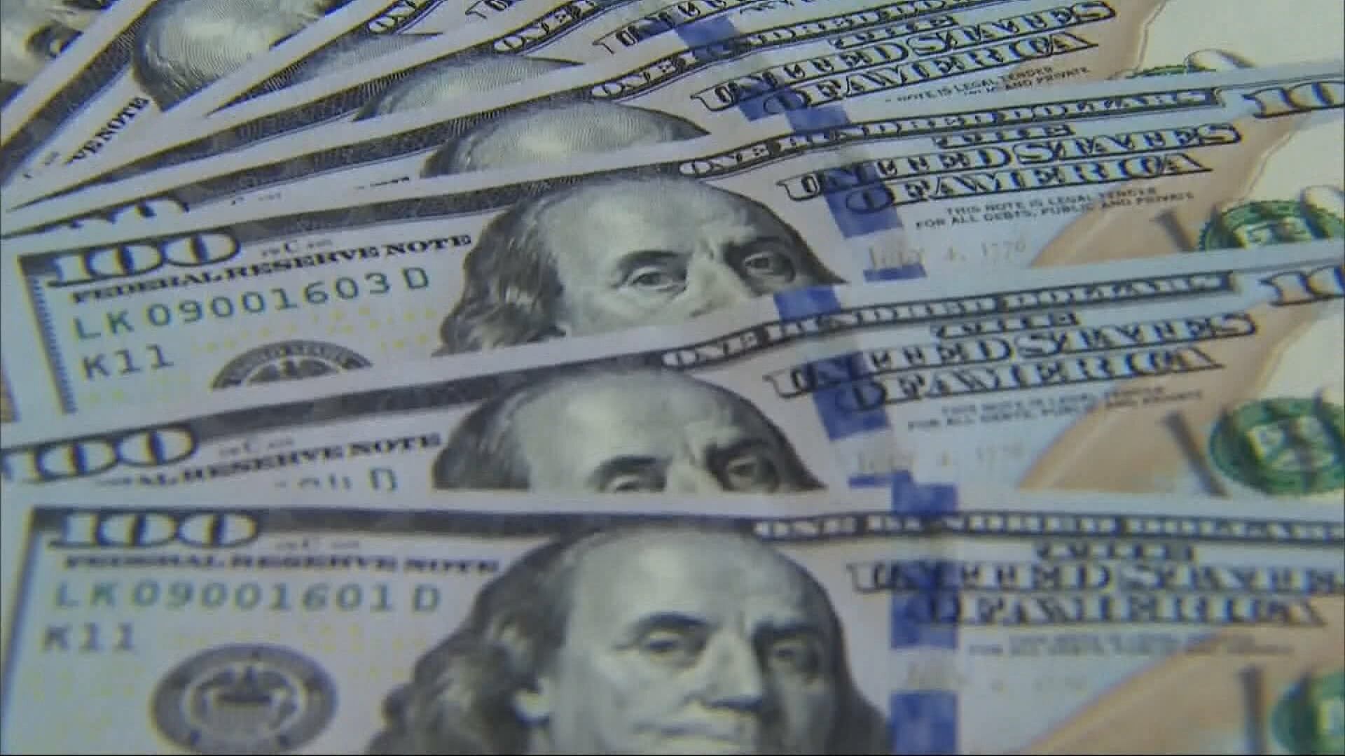 Entenda quais fatores causaram o maior valor do dólar em mais de um mês