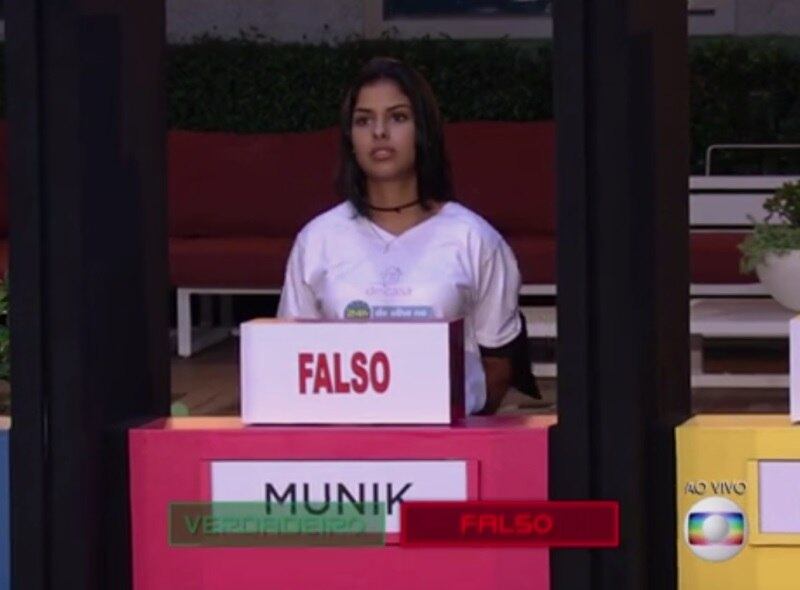 Munik se deu melhor em uma pergunta sobre a novela Amor à Vida e desempatou a disputa, se tornando a nova Líder da casa
