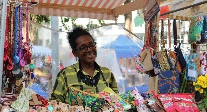 Todos os artesãos sorteados para o evento são autodeclarados
negros