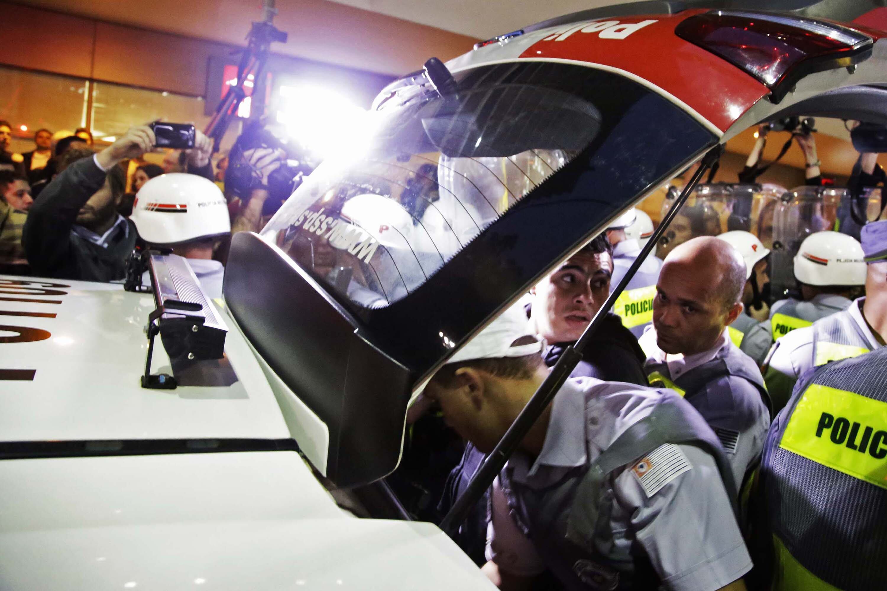 Homem detido foi levado ao 78º DP