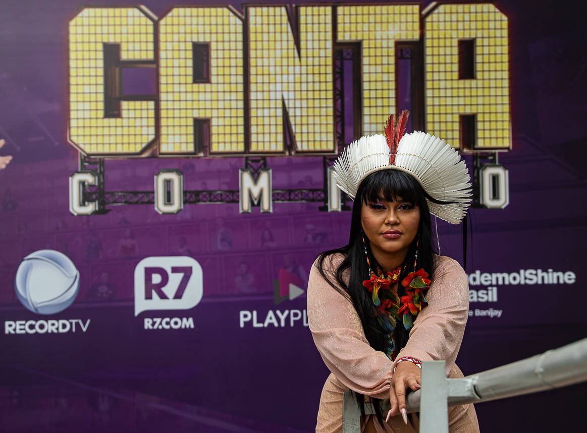 Cantora estreou como jurada no Canta Comigo 4
