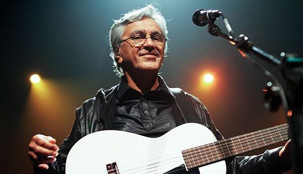Caetano Veloso é opositor ao interino Michel Temer