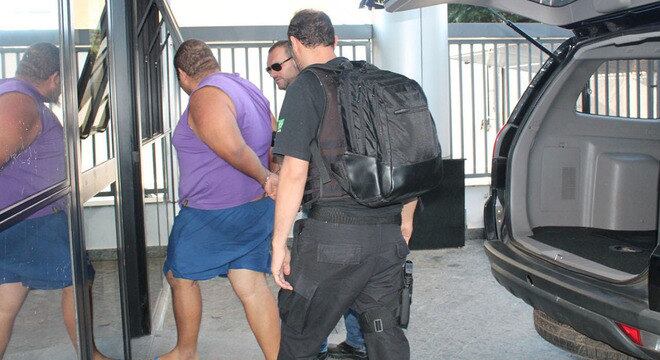 Suspeito destruiu celular no momento da prisão, em Paulínia (SP)