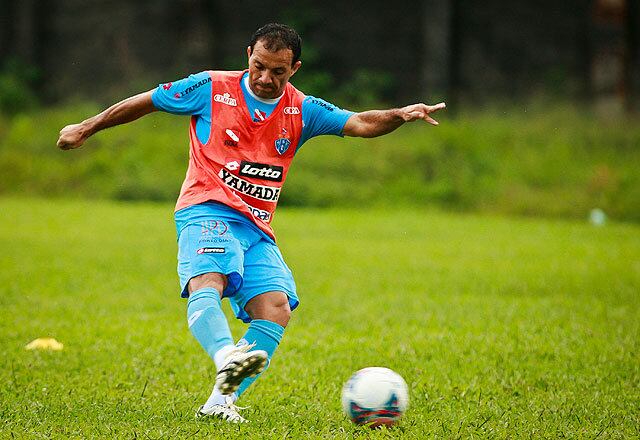 Iarley é um atacante do futebol brasileiro e que defende o Paysandu