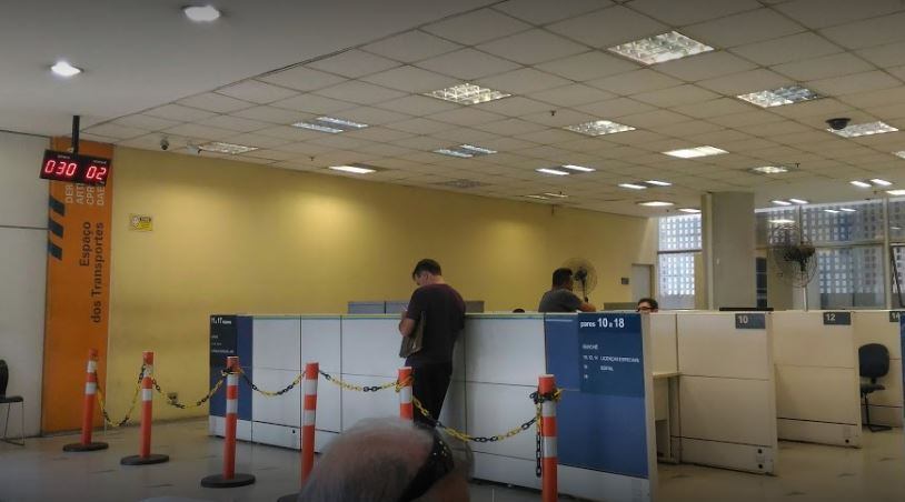 DER de SP retoma atendimento presencial apenas por agendamento