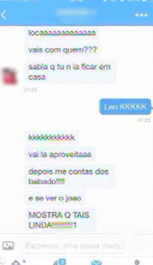Os dois se conhecem há cerca de um ano, inclusive tiveram um breve relacionamento. Mariana contou a uma amiga que ia sair com ele novamente. Os dois resolveram sair escondidos: ela dos pais, ele, da atual namorada