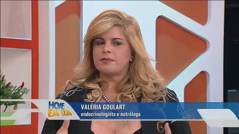 Pode dar errado ou engordar? Ela foi feita para desintoxicar o organismo. Pode vir como brinde, o emagrecimento. Depois que a pessoa volta a comer normalmente, o peso pode voltar 