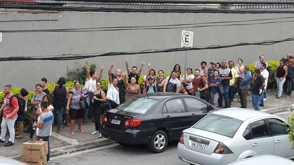 De acordo com o TRE (Tribunal Regional Eleitoral) de São Paulo, as piores situações são encontradas nos cartórios eleitorais de Guarulhos, na Grande São Paulo, e em Sorocaba