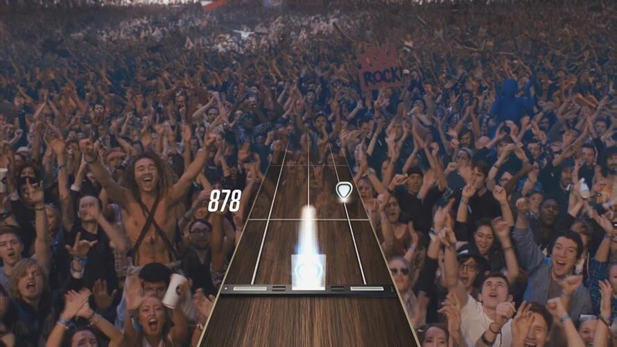 Guitar
Hero Live terá novidades como o modo de jogo em 1ª pessoa, e promete ter
gráficos muito mais realistas que suas versões anteriores, explorando ao máximo
a capacidade dos novos consoles