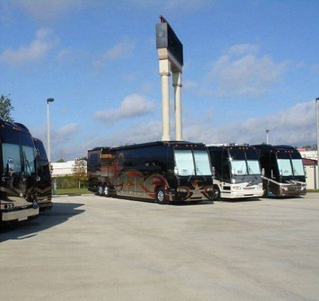 A temporada da Nascar dura desde o início de fevereiro até o final de novembro e conta com 36 corridas
