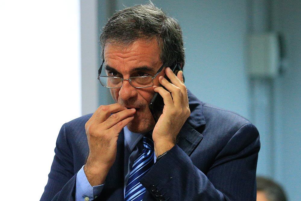 Cardozo durante sessão de hoje na comissão do impeachment
