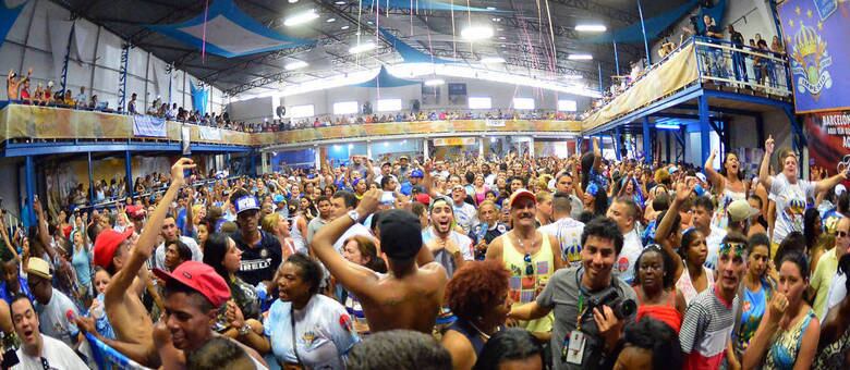 Clima de festa tomou conta da comunidade Império de Casa Verde