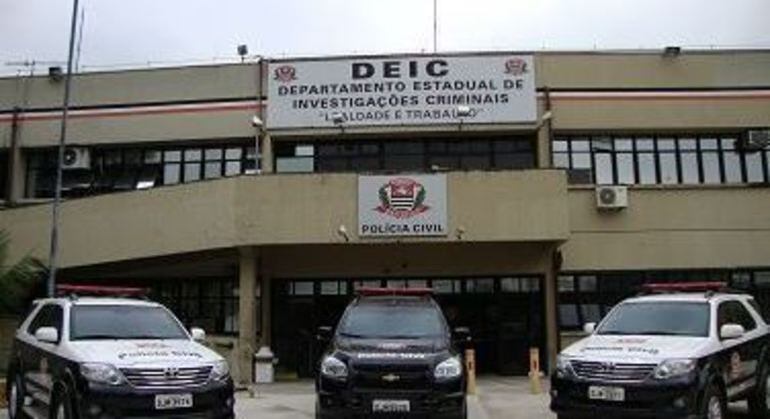Casal é encaminhado ao Deic após ser detido na zona norte de SP