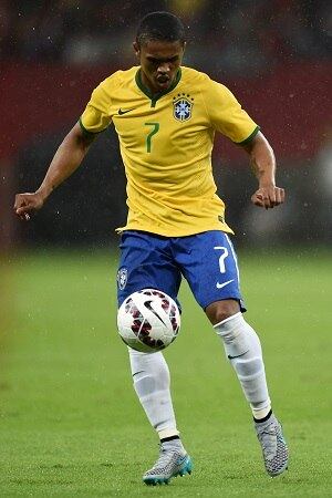 Douglas Costa
Atacante
Time - Bayern de Munique
Salário: Não divulgado