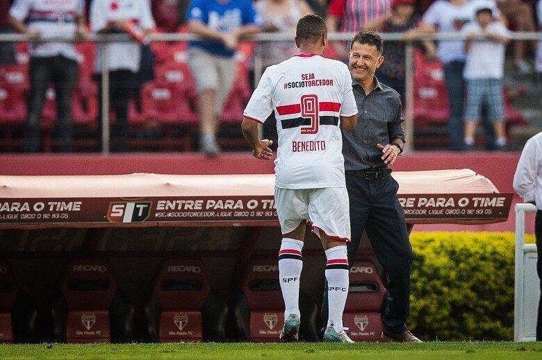 Se pênalti fosse marcado ao fim do jogo, são-paulinos poderiam sair com vitória