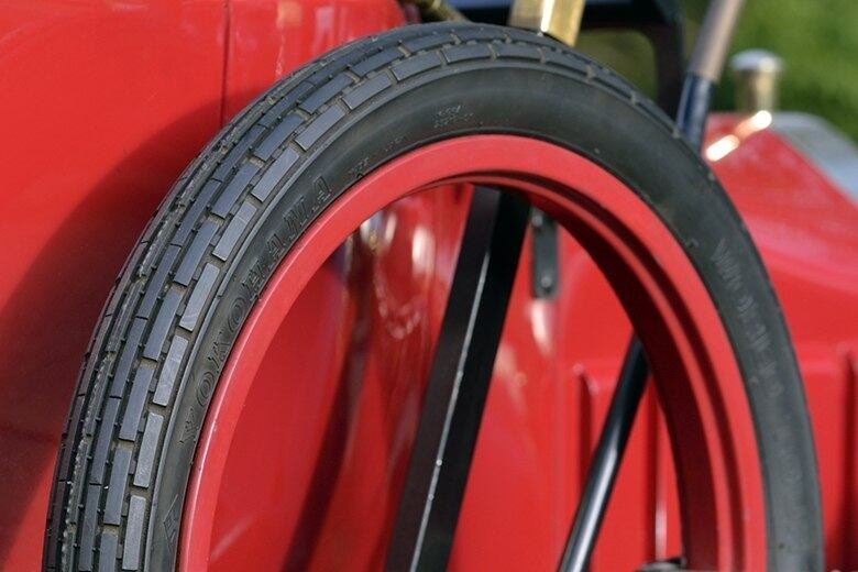 O carro que servirá de base para o novo Model A será o Outlander PHEV, um dos mais exportados da marca