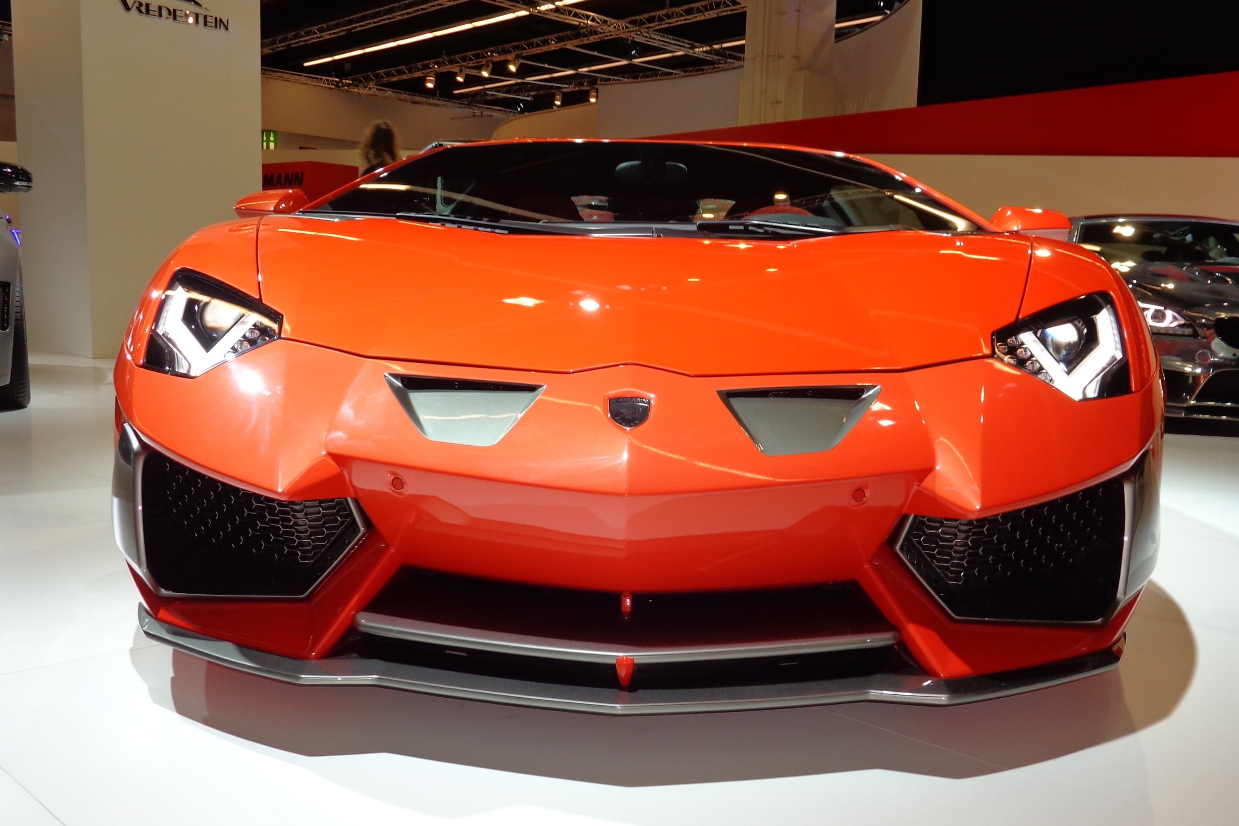 Com um visual ousado, este Aventador da Hamann tem um nome inusitado para quem fala português

Quer ler mais notícias? Acesse r7.com/carros
