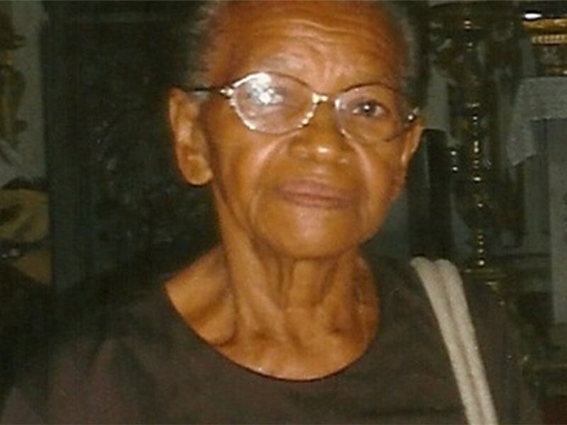 Idosa desapareceu após se separar de grupo de excursão religiosa em Salvador