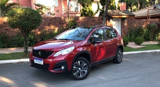 Peugeot 2008: modelo mais vendido da marca que é a 11ª colocada no ranking de vendas