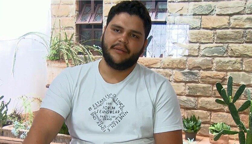 Vítor vai aos EUA trabalhar apenas nos verões