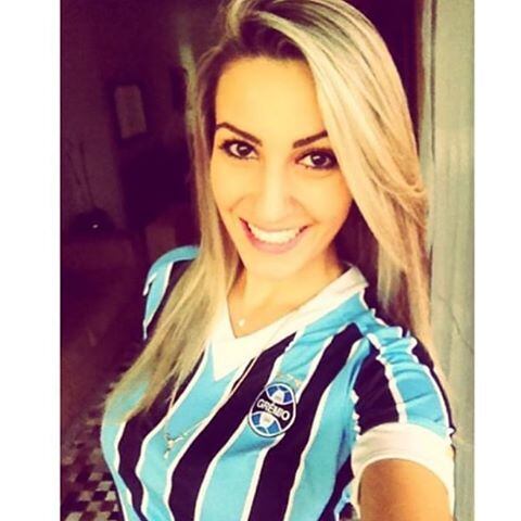 Pamela Dias é mais uma gremista de respeito