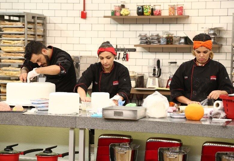 Os temas serão "Esportes" e "Espaço Sideral"