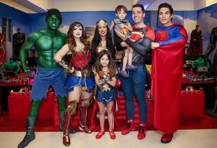 Festa de 4 anos de Pawel, filho caçula da cantora, aconteceu na casa da família, em um residencial em Santana do Parnaíba, na Grande São Paulo