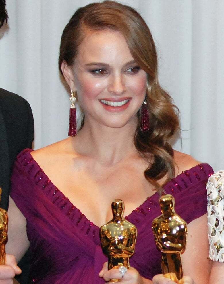 Ela contou que prontamente recusou o papel devido ao conteúdo “explícito e lascivo”.