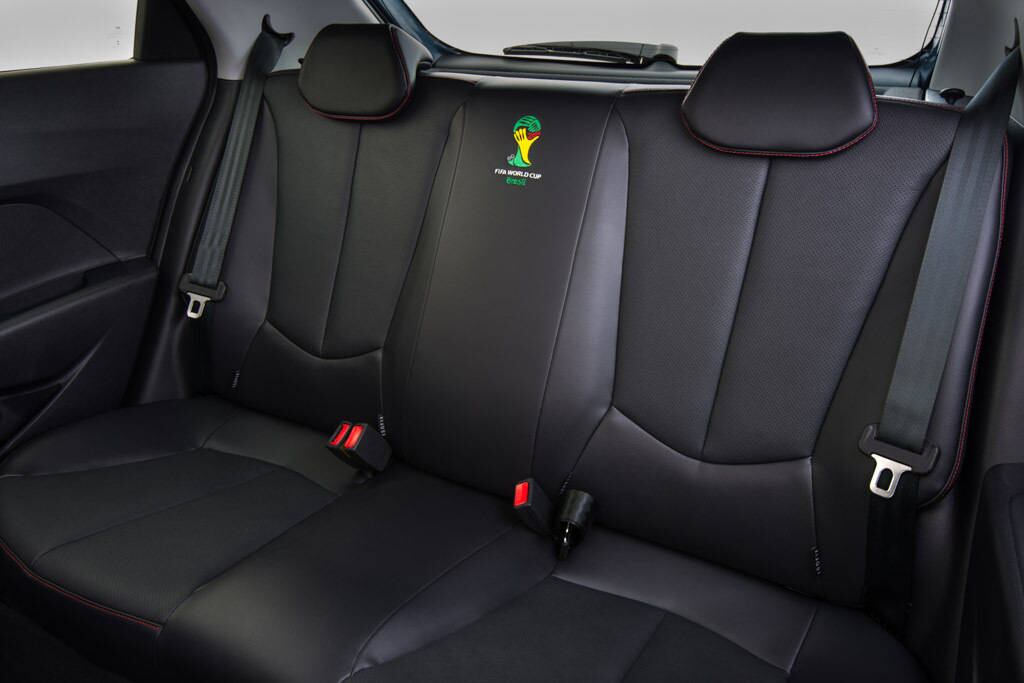 A série especial inclui o revestimento em couro para os bancos