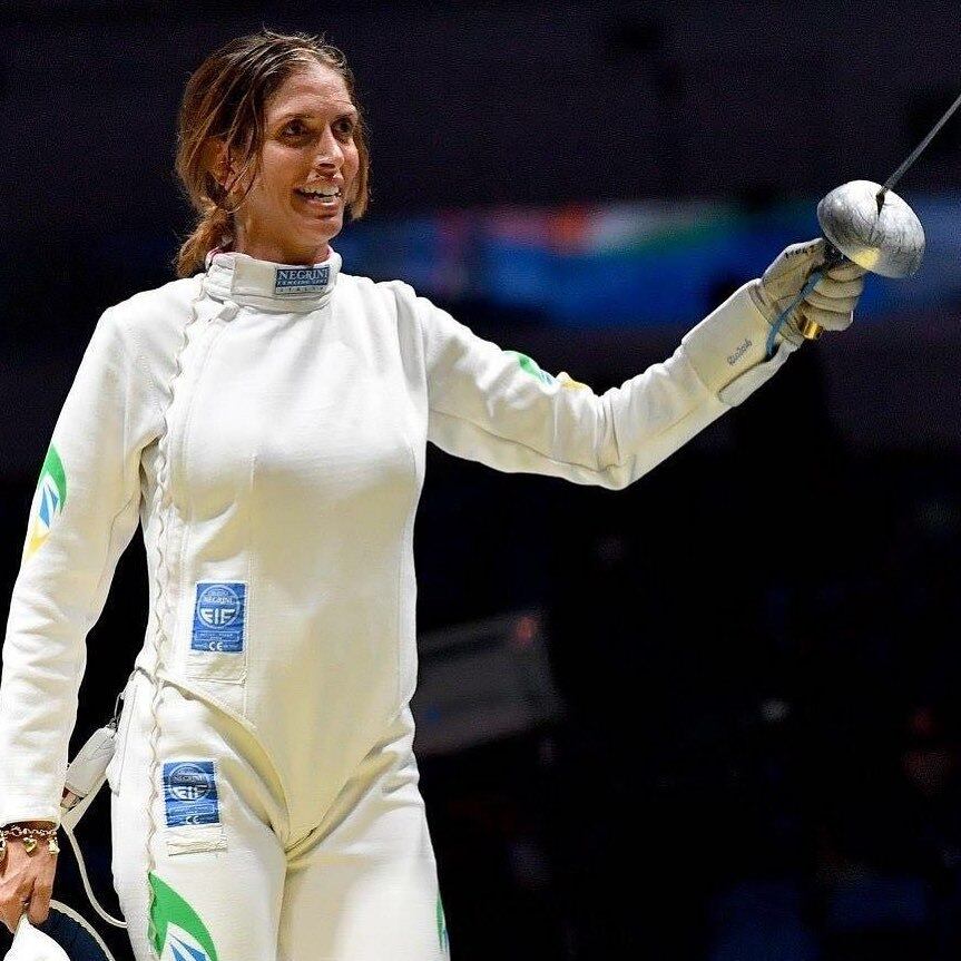 Nathalie Moellhausen, grande estrela da esgrima brasileira