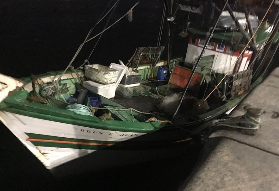 Droga estava escondida em caixa d'água da embarcação