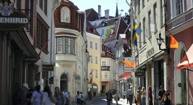 Apesar dos bons índices na educação, o país é um dos mais pobres da UE